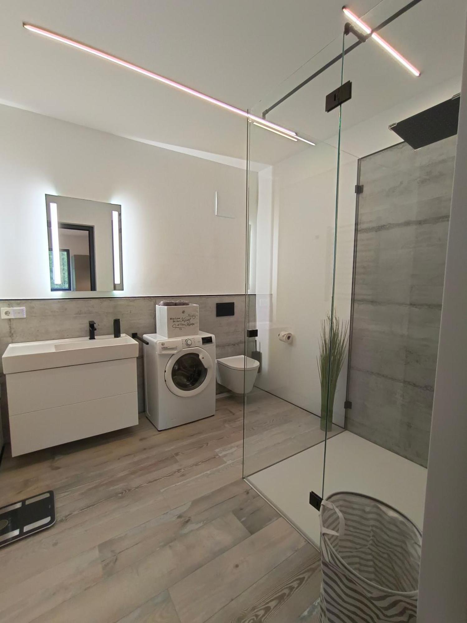 Wohlfuehl-Ferienwohnung "Igelnest" Vorderelsenwang Екстериор снимка